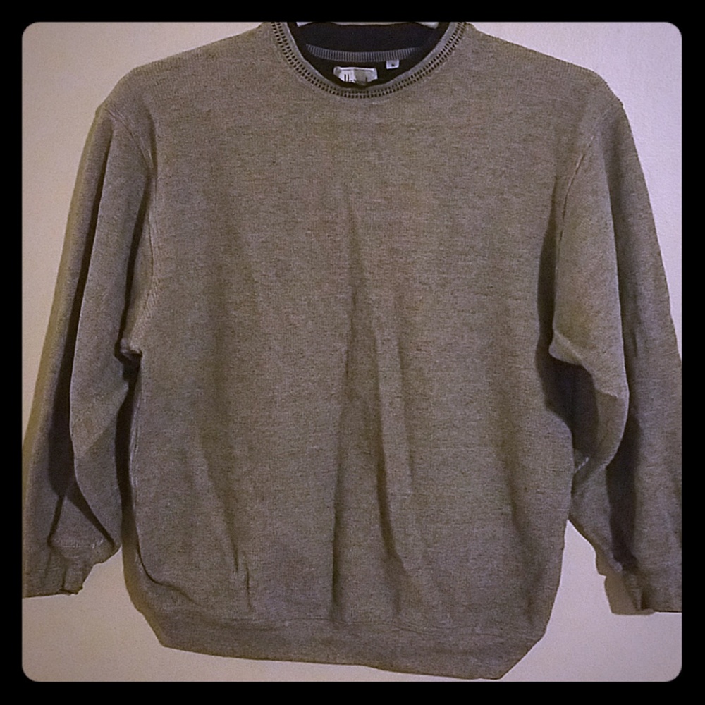 Harrods Knightsbridge Gray sweater Heavy duty